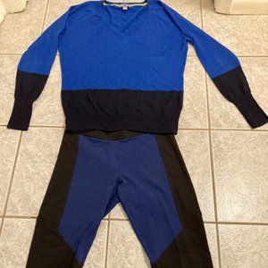 Victoria Secrets colorblock tights size lg.